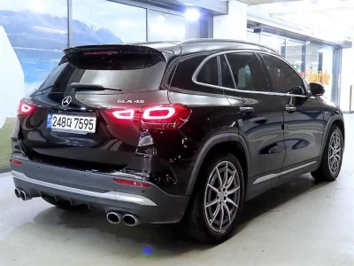 Mercedes-Benz GLA-Class