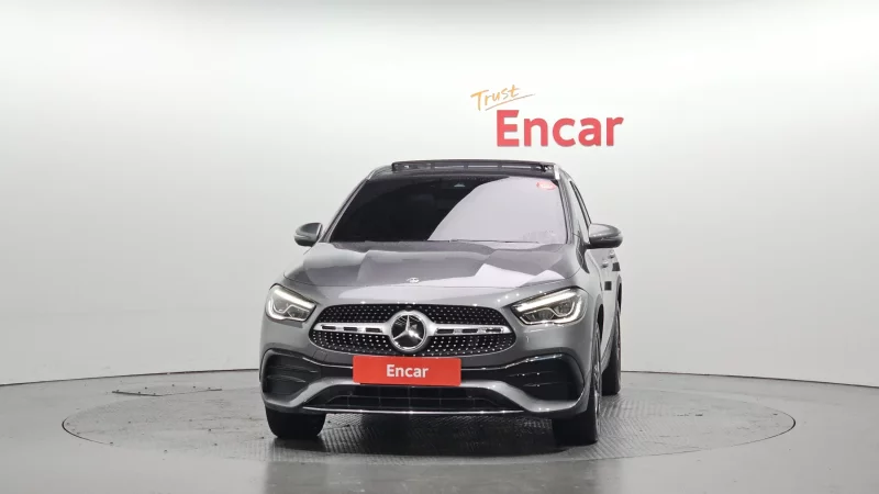 Mercedes-Benz GLA-Class