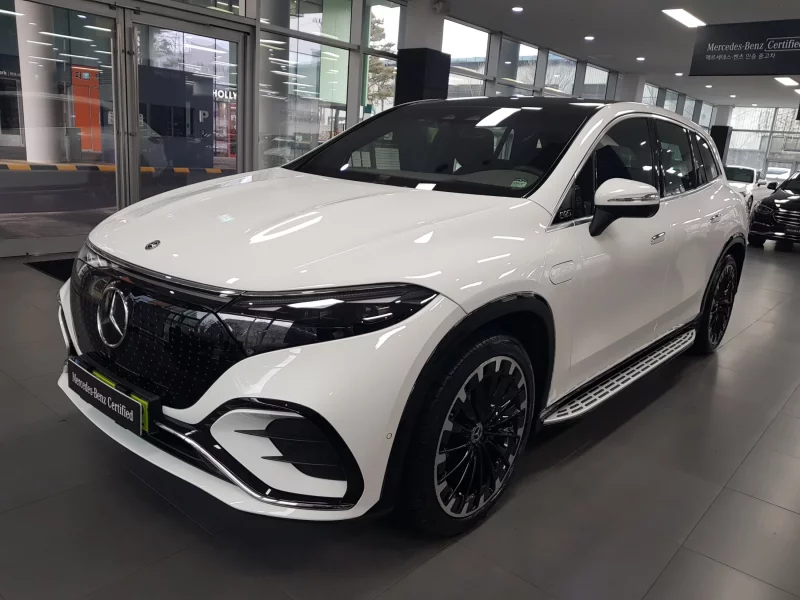 Mercedes-Benz EQS