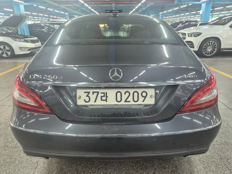 Mercedes-Benz CLS-Class