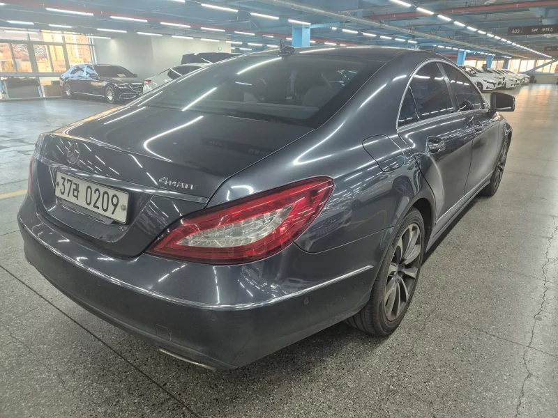 Mercedes-Benz CLS-Class