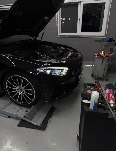 Mercedes-Benz CLS-Class