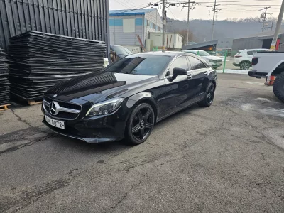 Mercedes-Benz CLS-Class
