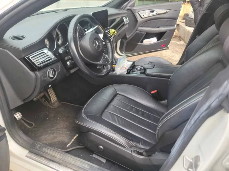 Mercedes-Benz CLS-Class