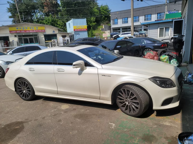 Mercedes-Benz CLS-Class