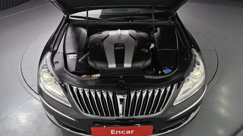 Hyundai Equus
