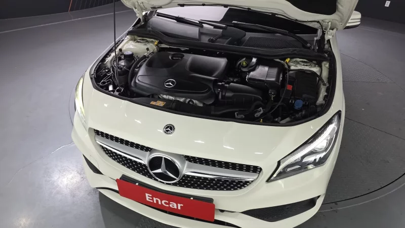 Mercedes-Benz CLA-Class