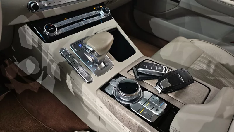 Genesis G90