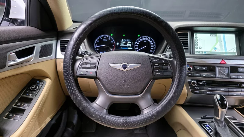 Hyundai Genesis