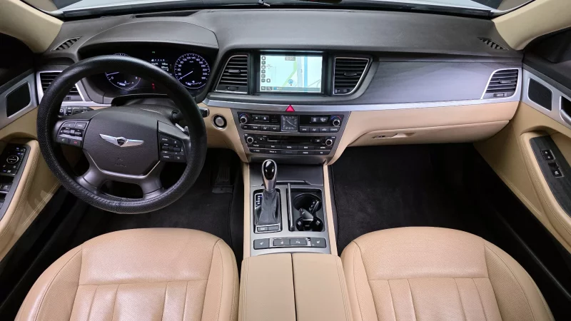 Hyundai Genesis