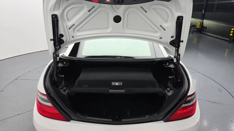 Mercedes-Benz SLK-Class