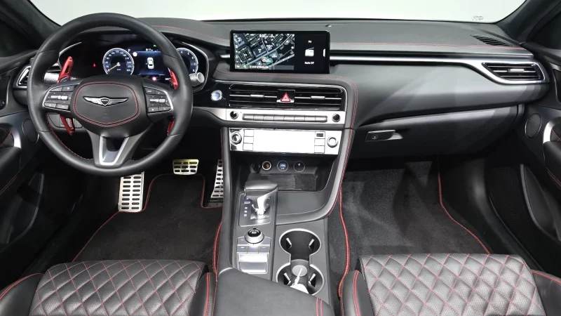 Genesis G70
