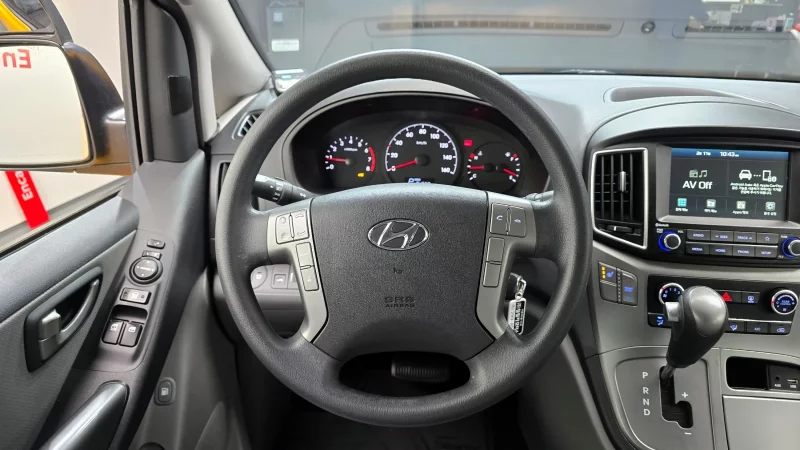 Hyundai Grand Starex