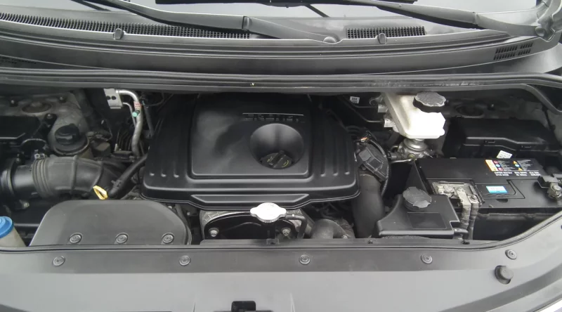Hyundai Starex