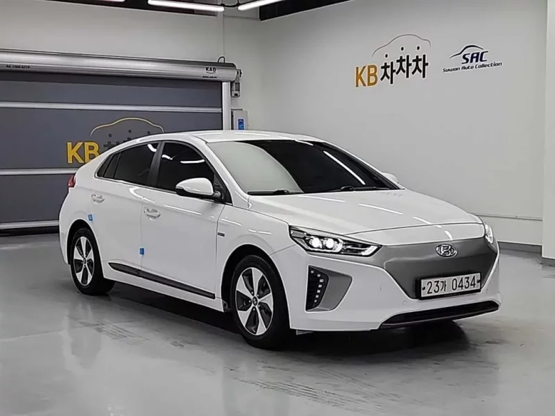 Hyundai Ioniq