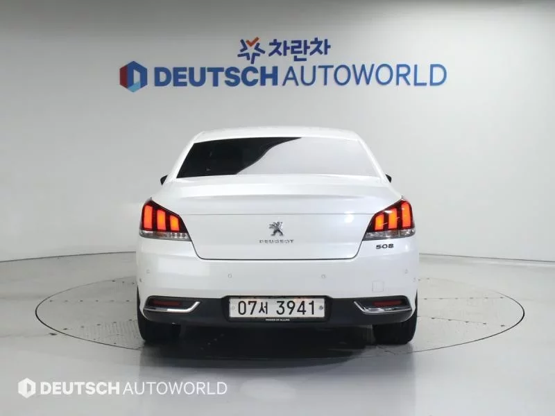 Peugeot 508
