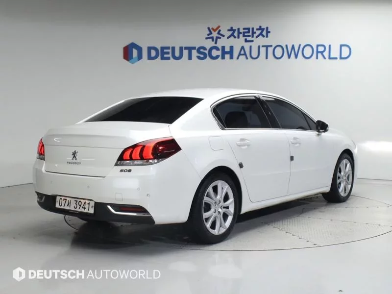 Peugeot 508