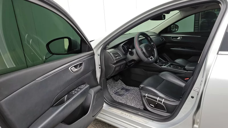 Renault Samsung SM6