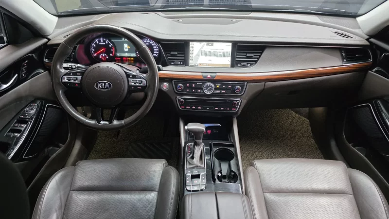 Kia K7