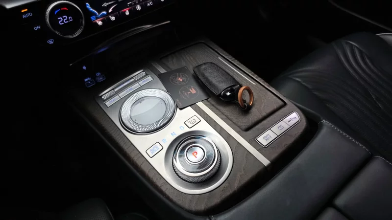 Genesis G80