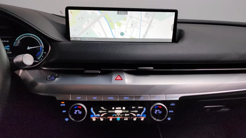 Genesis Electrified G80