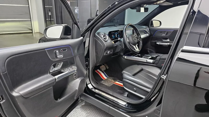 Mercedes-Benz GLB-Class