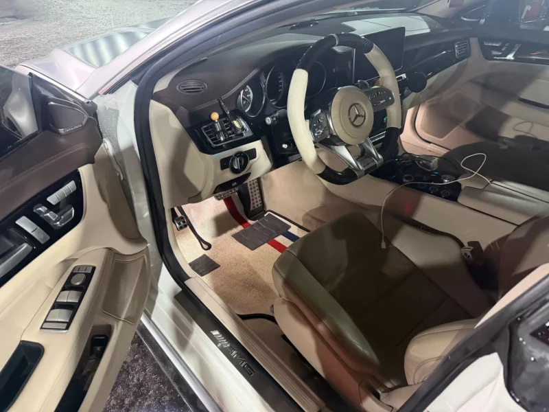 Mercedes-Benz CLS-Class