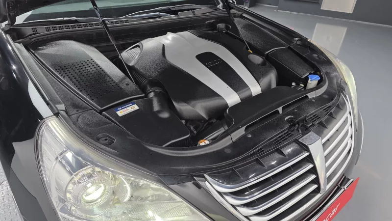 Hyundai Equus