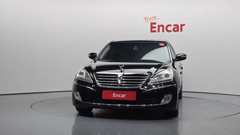 Hyundai Equus