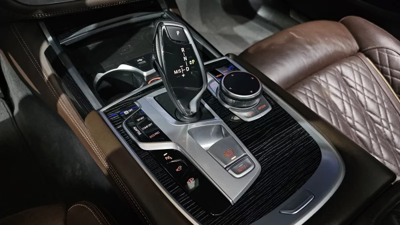 BMW 7-Series