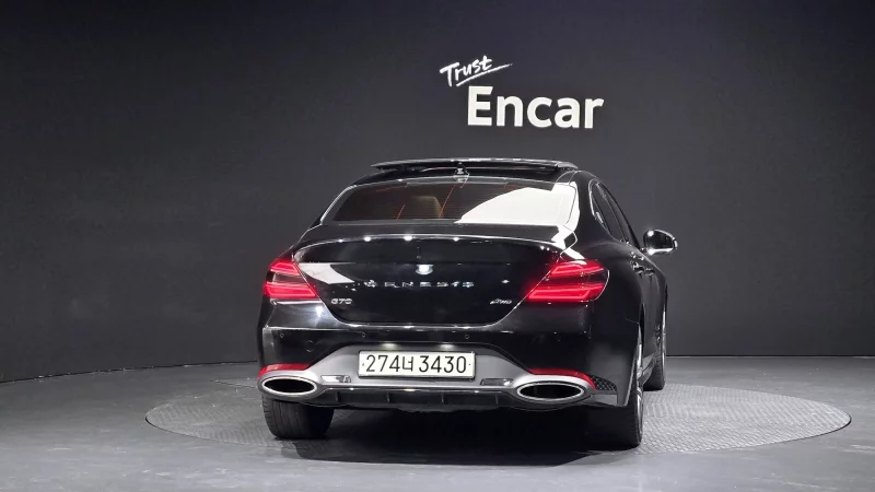 Genesis G70