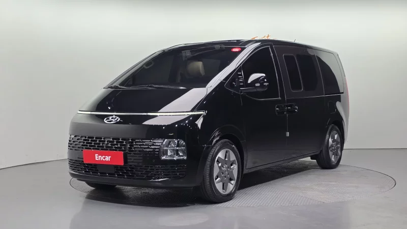 Hyundai Staria