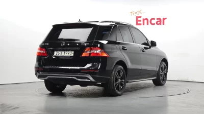 Mercedes-Benz M-class