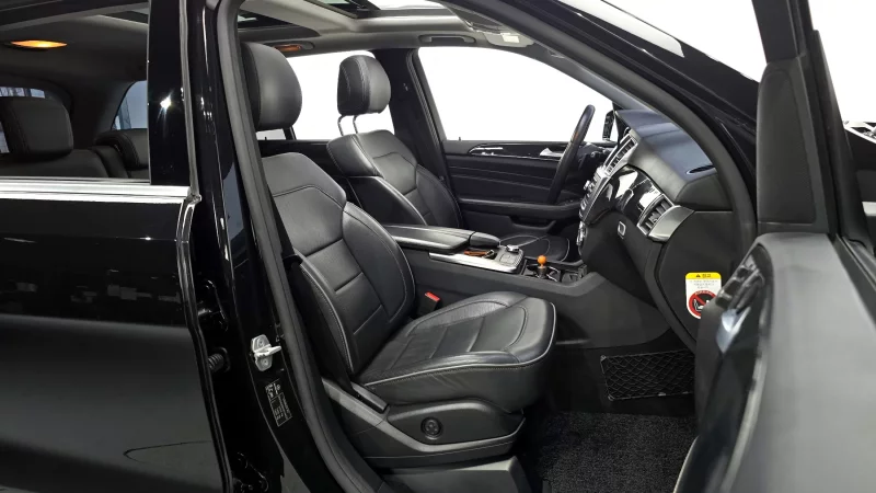 Mercedes-Benz M-class