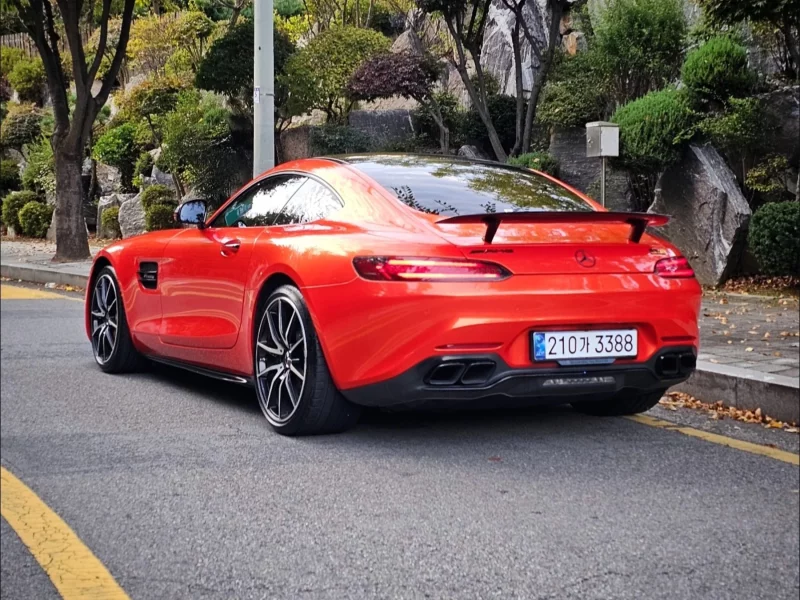 Mercedes-Benz AMG GT