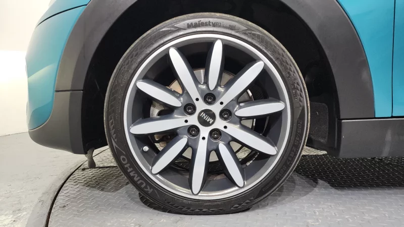 MINI Cooper Convertible