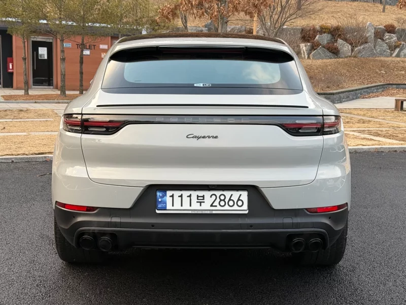 Porsche CAYENNE