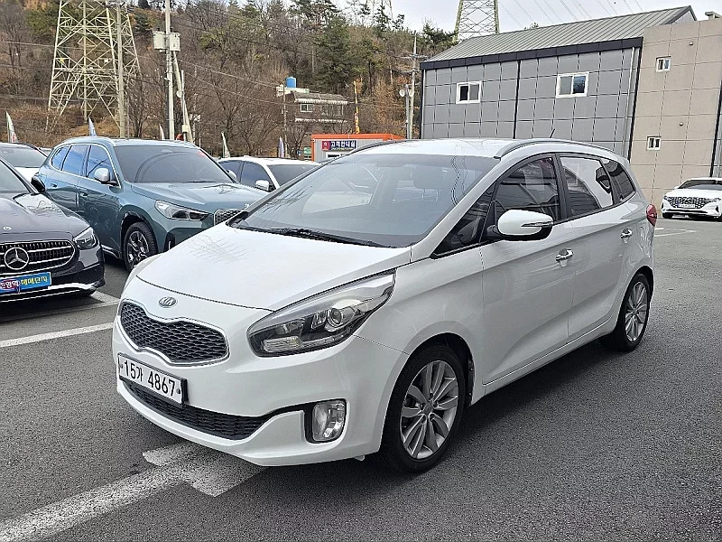Kia Carens