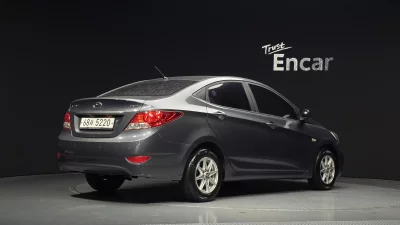 Hyundai Accent