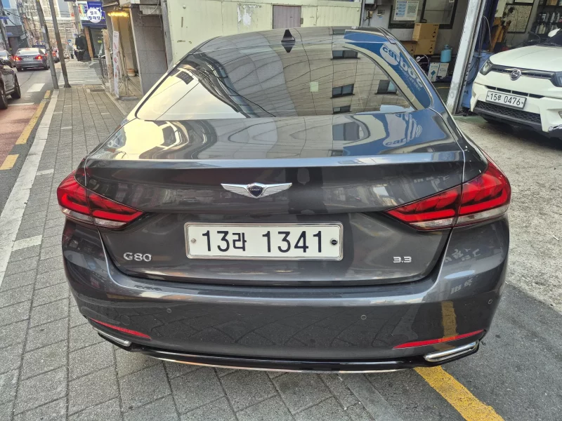 Genesis G80