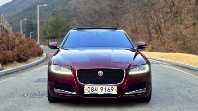 Jaguar XF