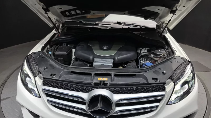 Mercedes-Benz GLE-Class