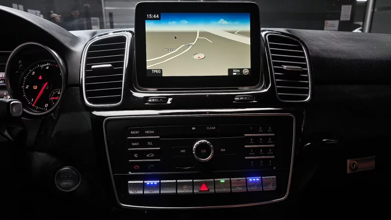 Mercedes-Benz GLE-Class