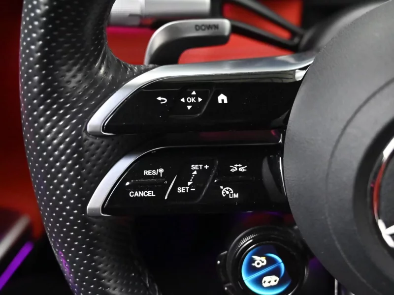 Mercedes-Benz SL-Class