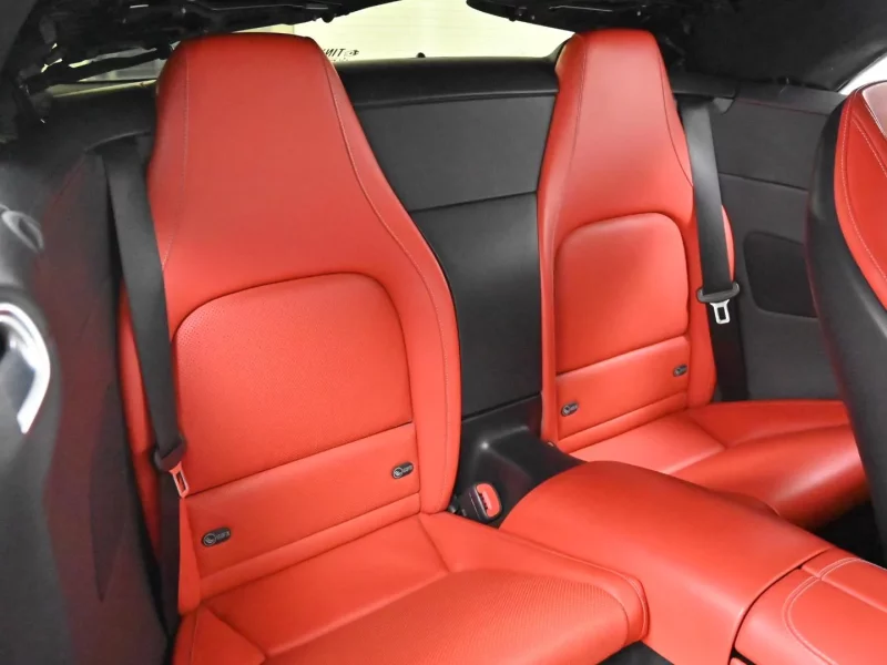 Mercedes-Benz SL-Class