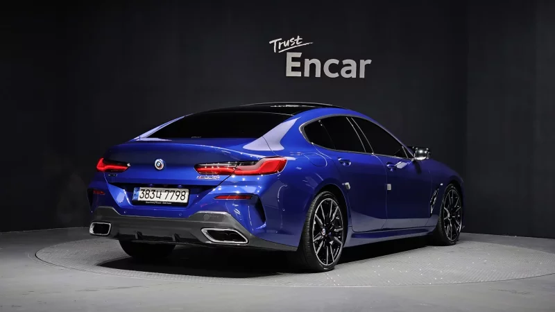 BMW 8-Series