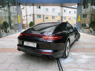 Porsche PANAMERA