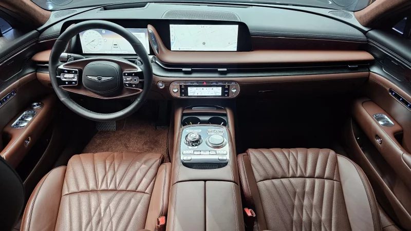 Genesis G90