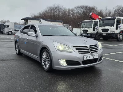 Hyundai Equus