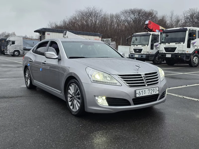 Hyundai Equus